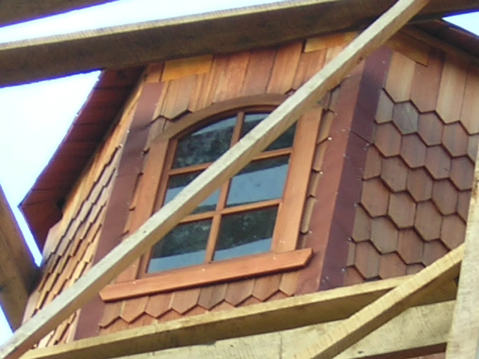 Restauración patrimonial Iglesia de Colo · Constructora Patrimonial Chiloé